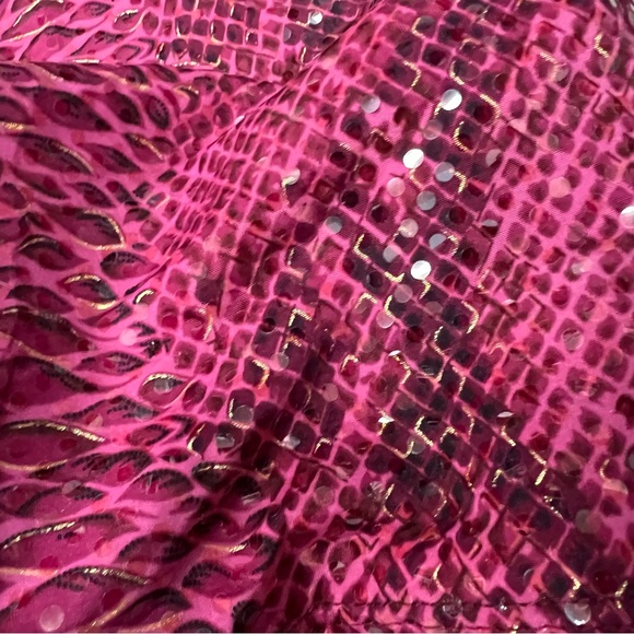 Forever 21 pink sparkly snakeskin halter top vintage y2k. Sz L stretchy. NWOT - Picture 12 of 13